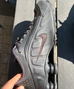 Nike shox