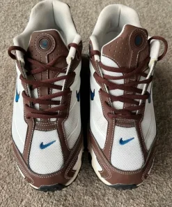Nike shox r4