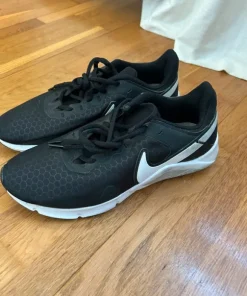 Nikeskor