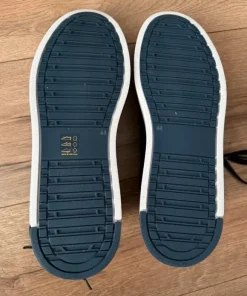 Nowe męskie skórzane buty sneakersy Vistula, model Arno, r. 44