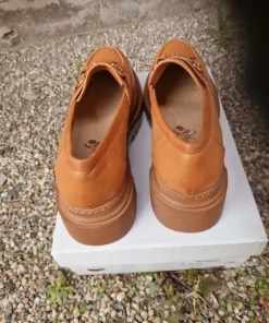 Ny skinnloafer m mässingsspänne