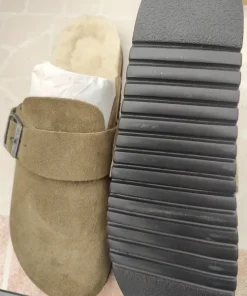 Nye Odiin sandaler str 45