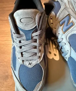 Obuwie New Balance M2002RPH r. 42 nowe sneakersy lifestyle navy