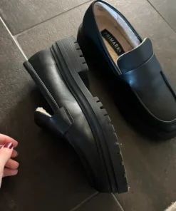 Primark loafers fodrade stl 38 – svarta chunky skor 🖤