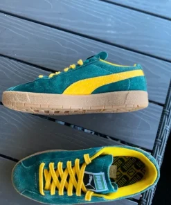 Puma Delphin contact.