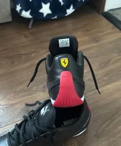 Puma Ferrari 42,5