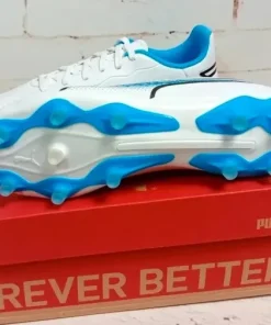 Puma KING MAtch fg/ag buty piłkarskie biało-niebieskie r. 38