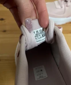 Puma sneakers