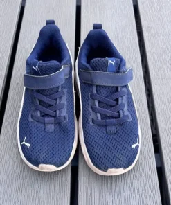 Puma sneakers barn – stl 26 – blåa – bekväma