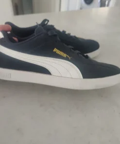 Puma sneakers,brugt en enkelt gang.