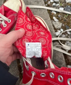 Röda converse