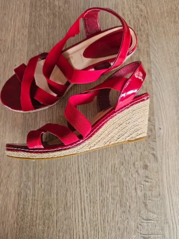 Røde kilehæls sandaler 40/41