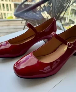 Røde læder pumps / New red Mary Jane shoes high gloss patent leader