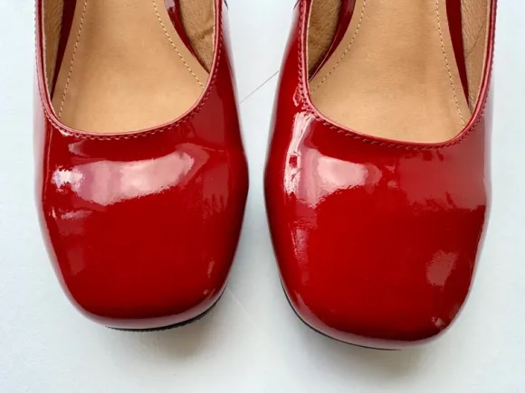 Røde læder pumps / New red Mary Jane shoes high gloss patent leader