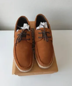 Red Tape ruskin båt casual skor strl 45