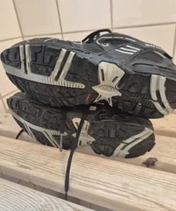 Salomon Svarta Gore-Tex skor