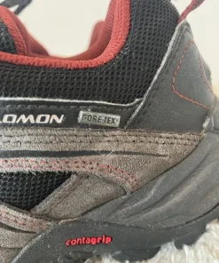 Salomon vandringsskor Gore-Tex i grå och röd, storlek 36 2/3