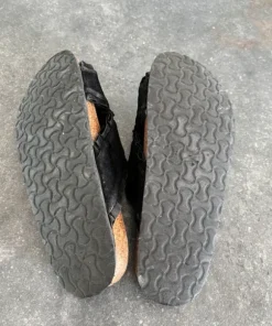 Sandaler med flæser