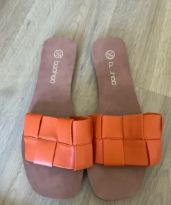 Sandaler storlek 39