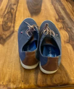 Seglarskor marin denim och Pu läder 43