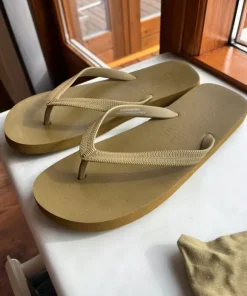 Selected sandaler, st 42