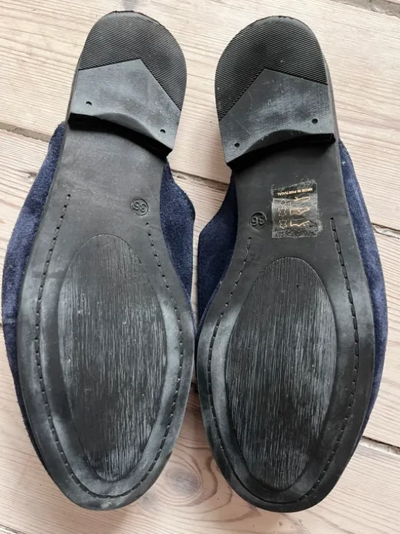 Shoe Biz Slip in loafers