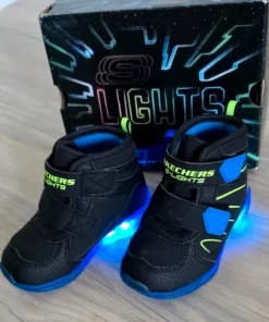 Skechers buty na rzepy świecące wodoodporne ocieplane 22 oryginalne nowe BOX