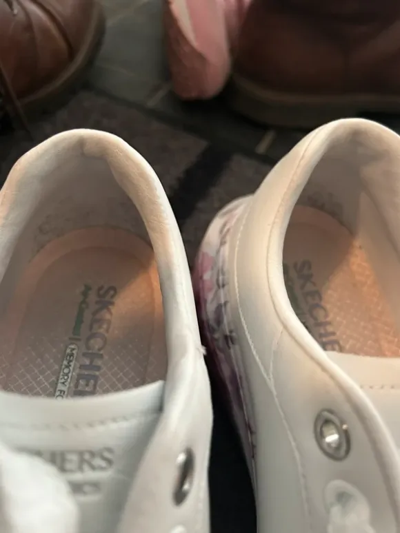 Skechers Cordova Classic - Painted Florals (41)