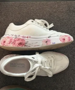 Skechers Cordova Classic - Painted Florals (41)