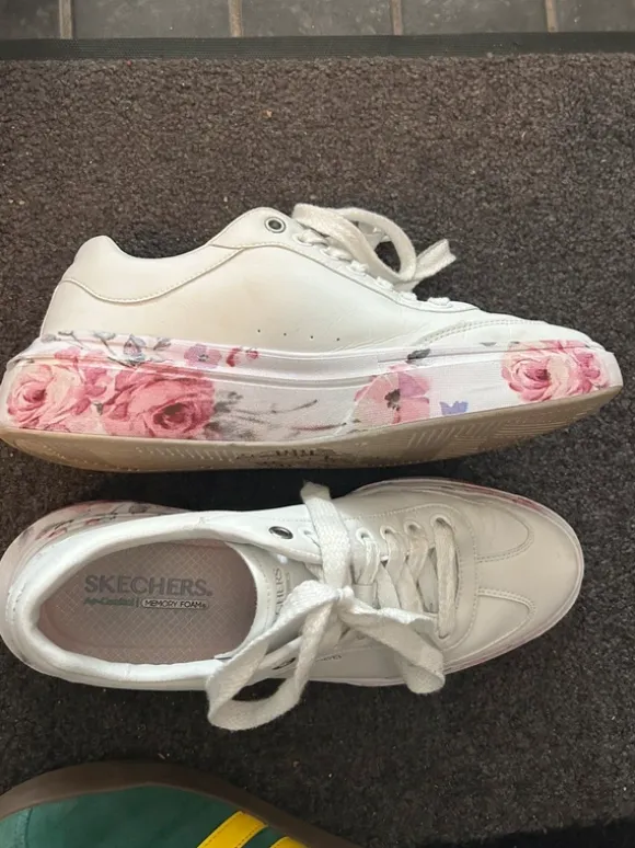 Skechers Cordova Classic - Painted Florals (41)
