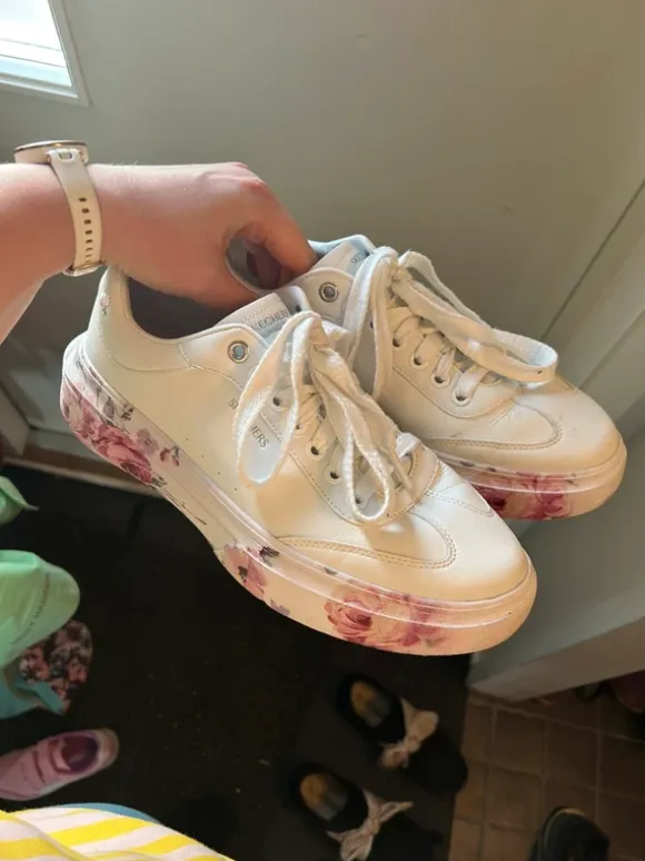 Skechers Cordova Classic - Painted Florals (41)