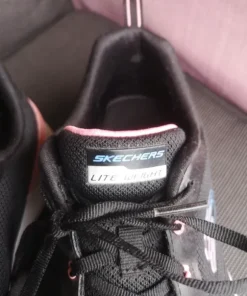 Skechers Lite-weight storlek 40