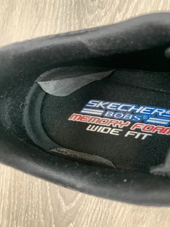 Skechers sneakersy r. 37