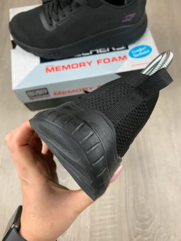 Skechers sneakersy r. 37