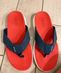 Skechers str 43,5