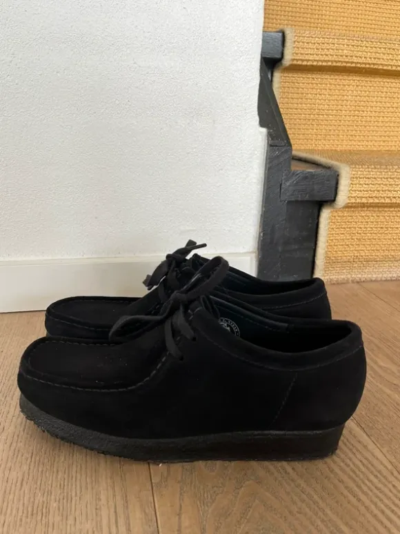 Sko - sorte Clarks originals