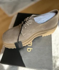 Sko beige
