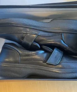 Sko med velcro