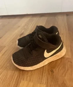 Skor 26