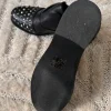 Skórzane buty z ćwiekami