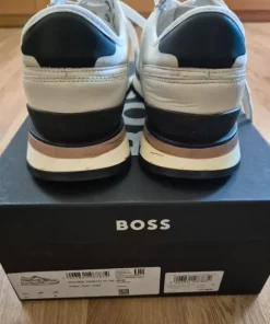 Skórzane sneakersy Boss, model Arigon ,rozmiar 41