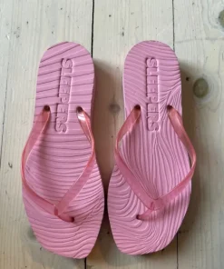 Sleepers sandal med “høj hæl”