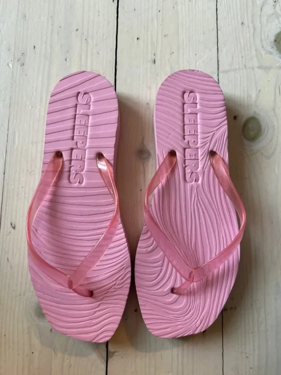 Sleepers sandal med “høj hæl”