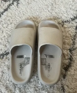 Slides / Tofflor