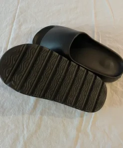 Slides from Temu Size: 44-45
