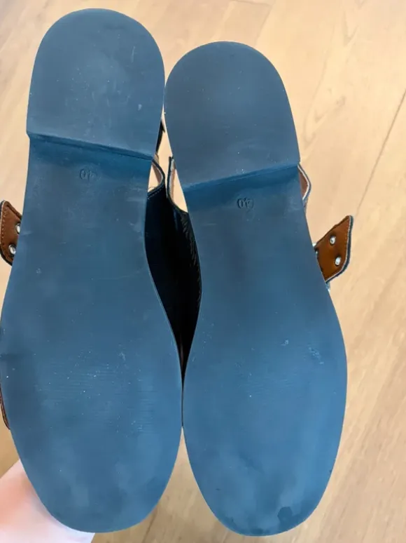 Slingbacks