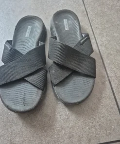 Slippers fra skechers