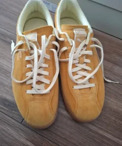 Sneakers Puma Brasil zamszowe. Rozm 43 wkładka 28 cm.