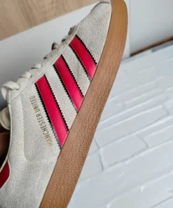 Sneakersy adidas Gazelle Manchester Rozmiar 40.5