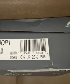 Sneakersy New Balance NB 500 rozm. 23,5.